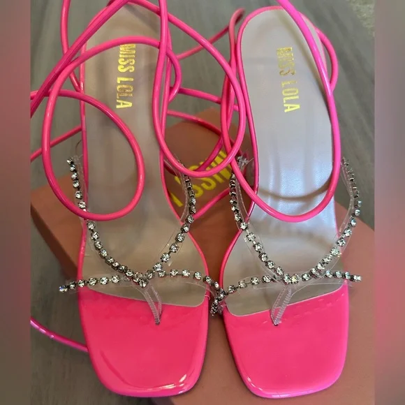 PINK HEELS (NWOT) - Picture 5 of 8